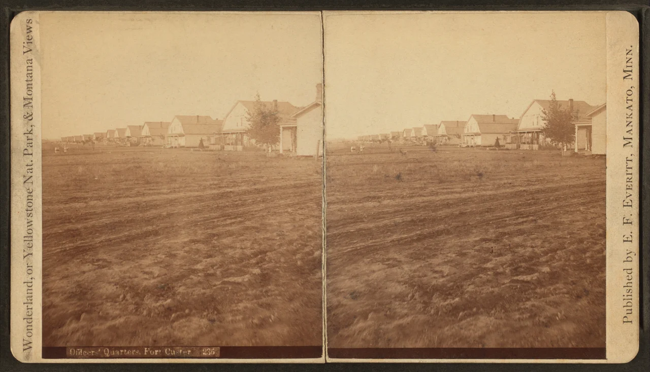 Officer's quarters, Fort Custer, by E. F. Everitt.jpg