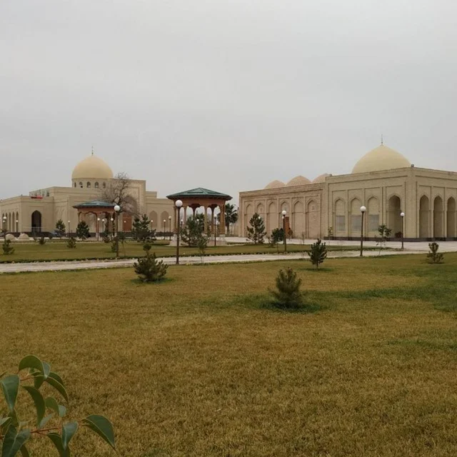 Abu Iso Muhammad termiziy maqbarasi