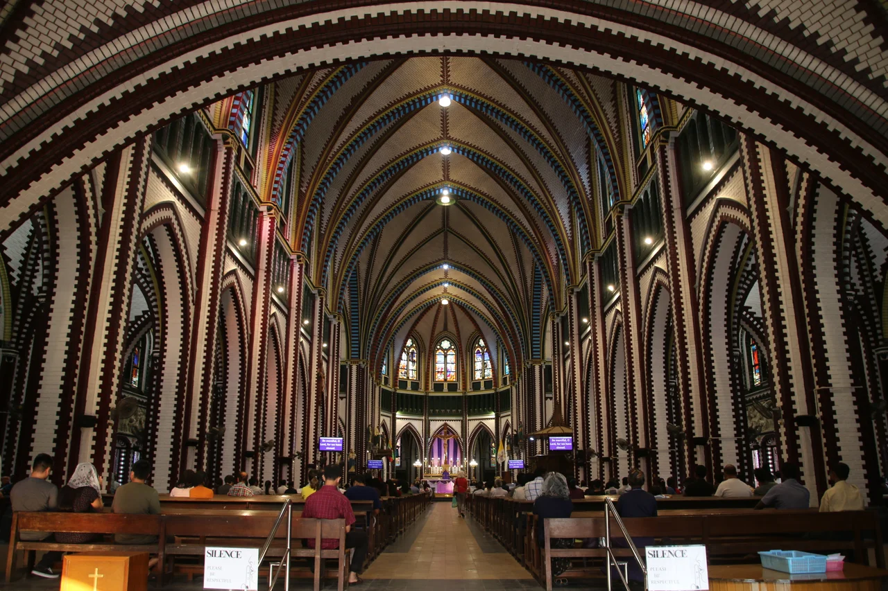 Das Innere der St. Mary's Kathedrale, Yangon