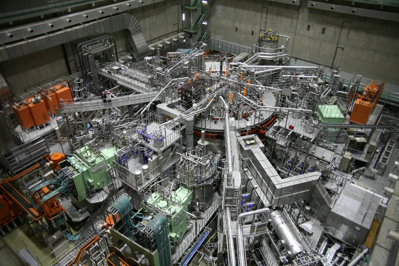 The Large Helical Device (LHD) is the world's largest superconducting plasma confinement device using a heliotron magnetic configuration.